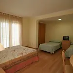 Juanita Hotel O Grove