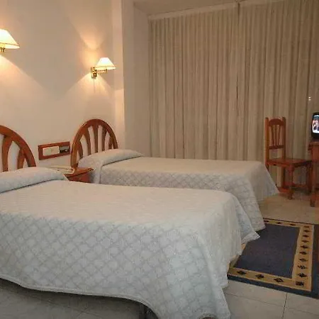 Hotel Juanita 3*