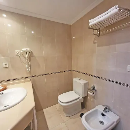 Hotel Juanita 3*