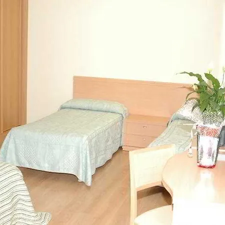 Hotel Juanita 3*
