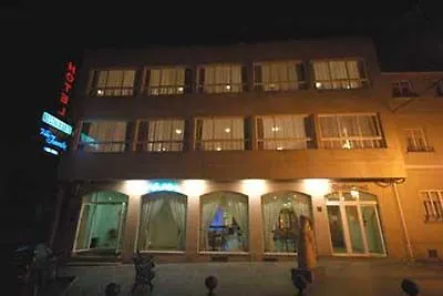 Juanita Hotel