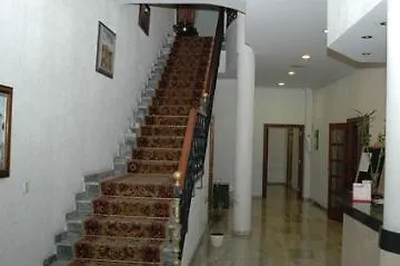 Juanita 3*